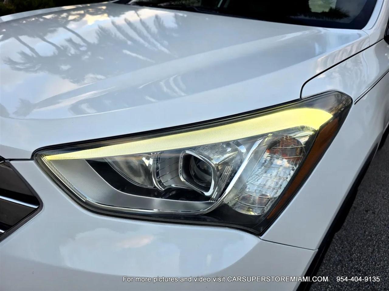 Hyundai Santa Fe  2013