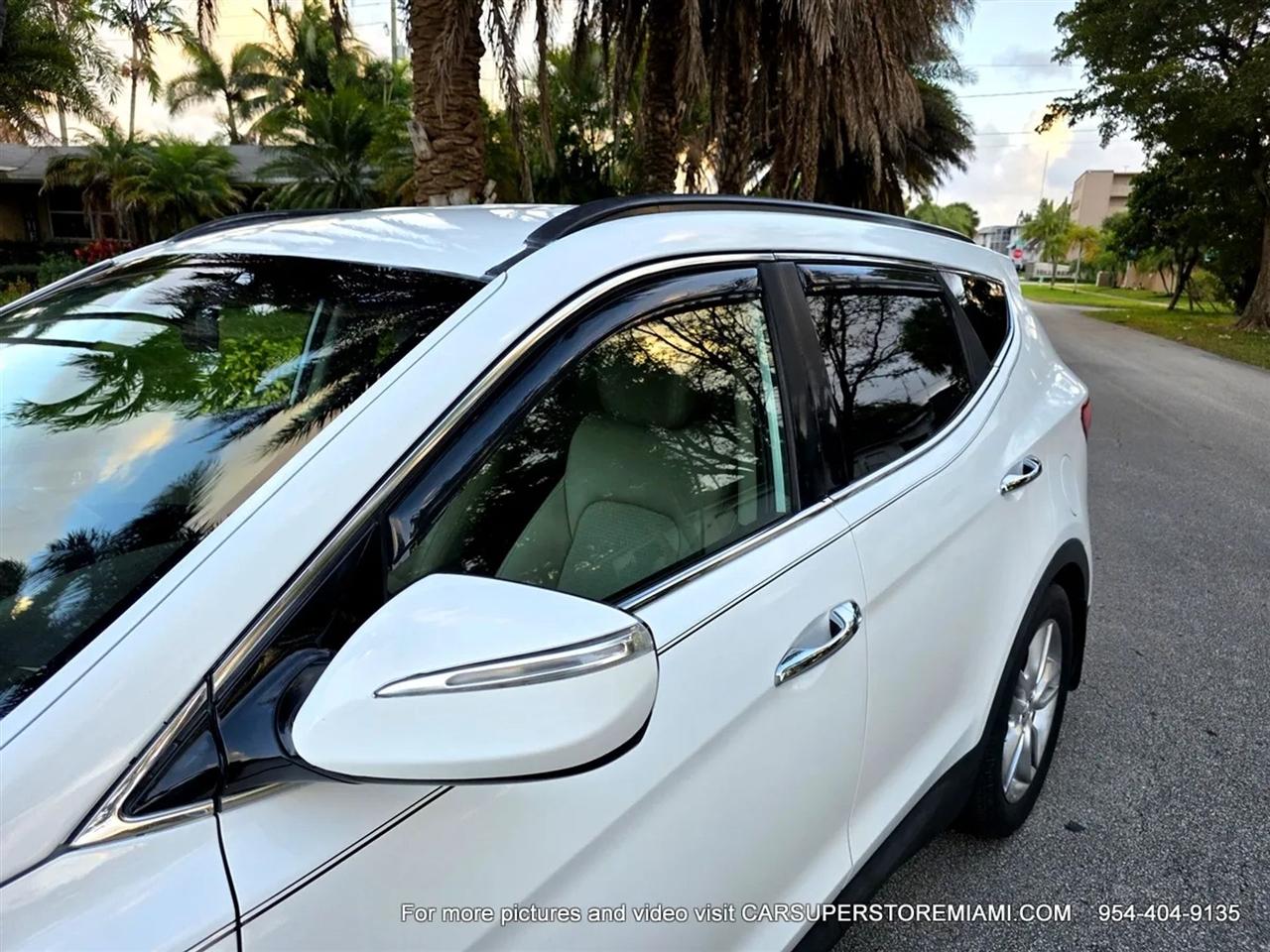 Hyundai Santa Fe  2013