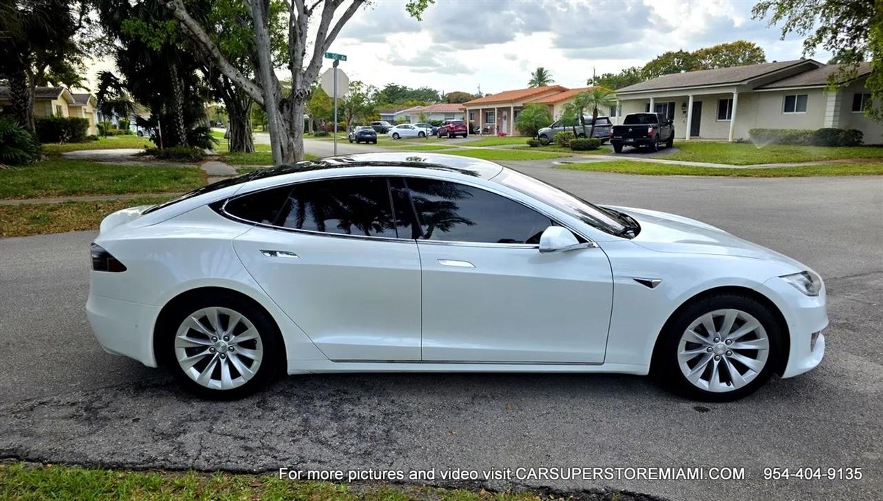 Tesla Model S  2019