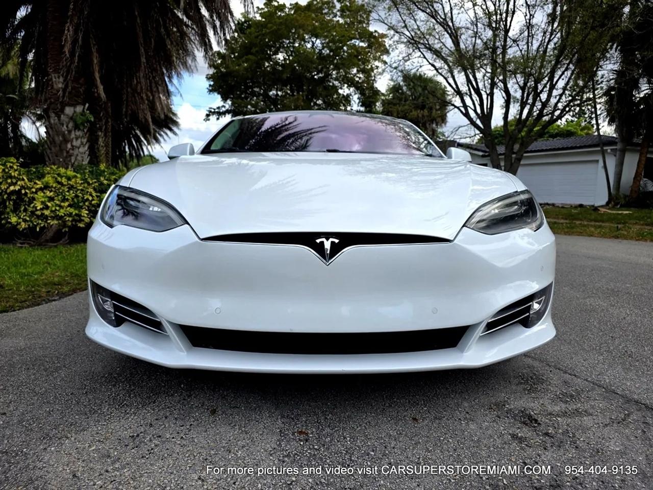 Tesla Model S  2019