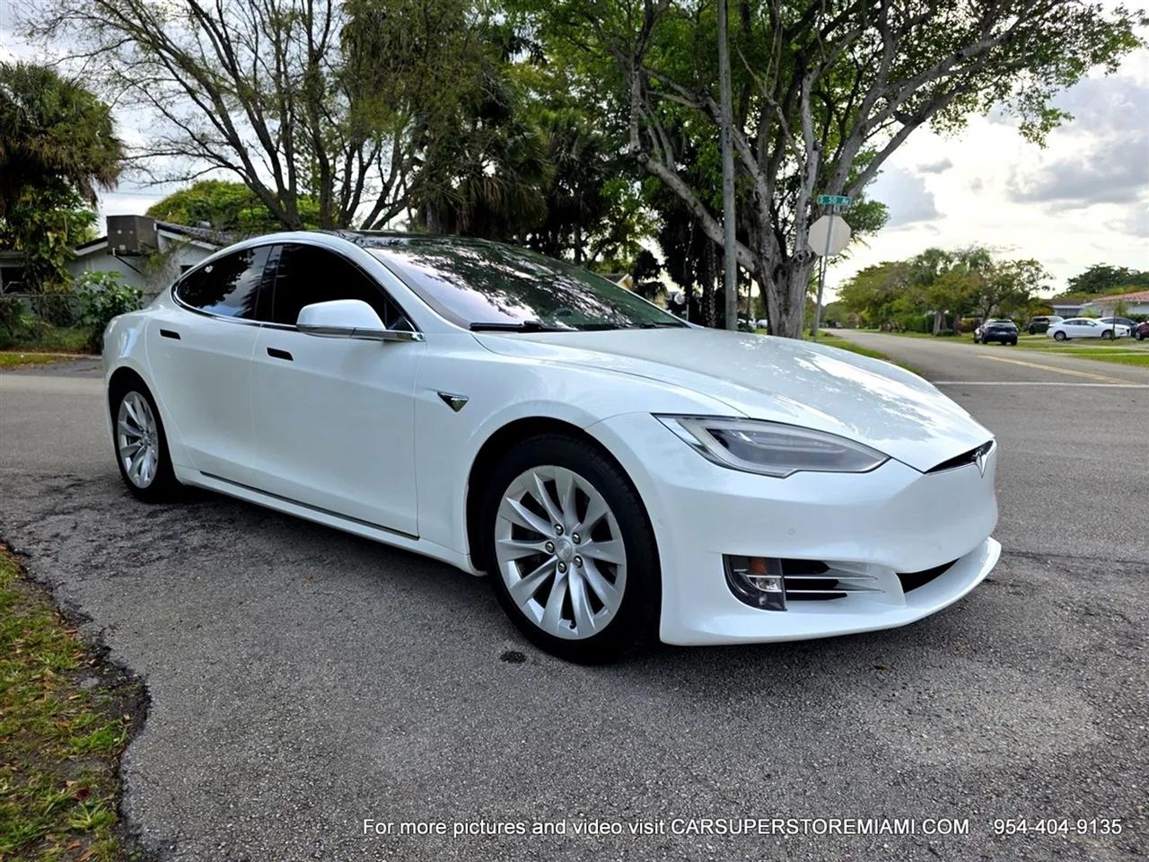 Tesla Model S  2019