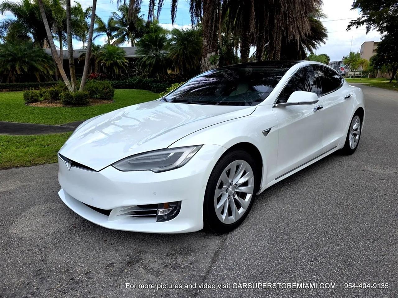 Tesla Model S  2019