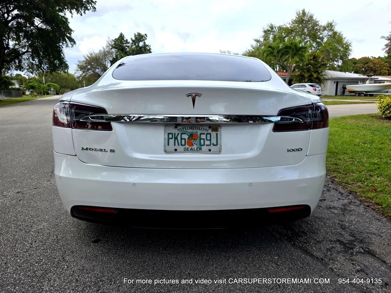 Tesla Model S  2019