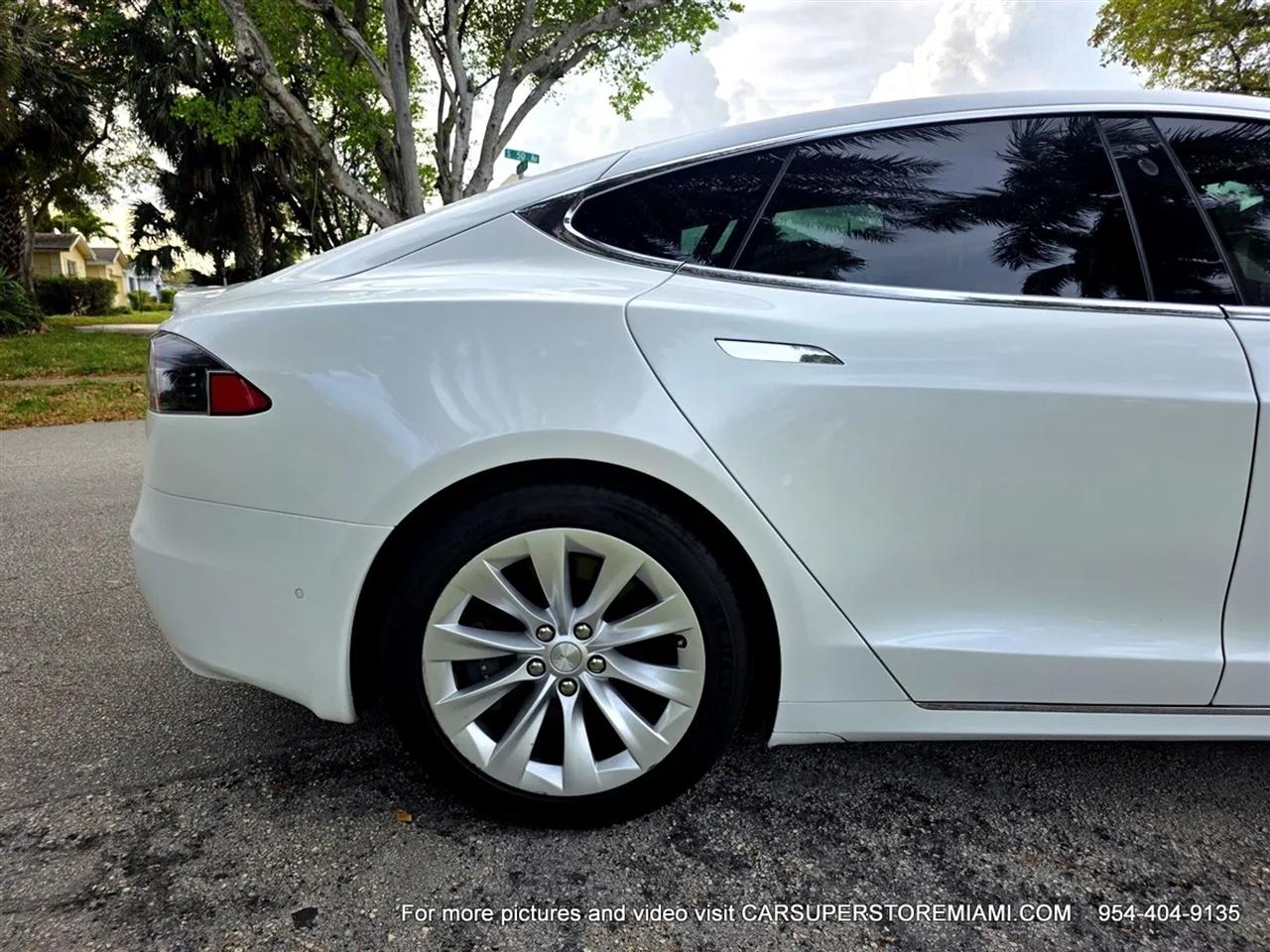 Tesla Model S  2019