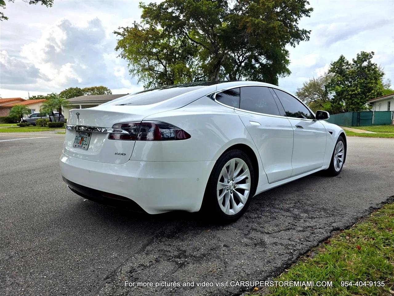 Tesla Model S  2019