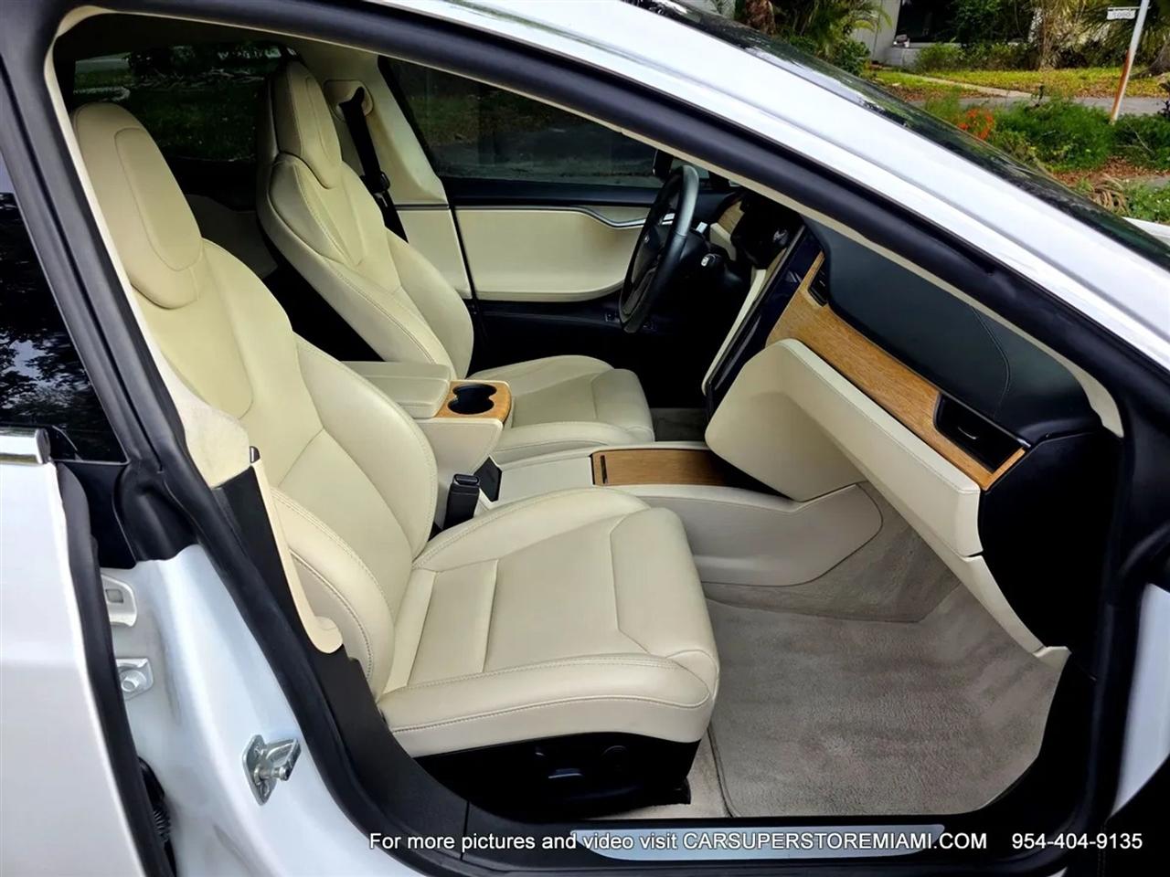 Tesla Model S  2019