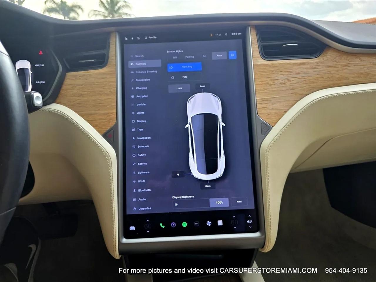 Tesla Model S  2019