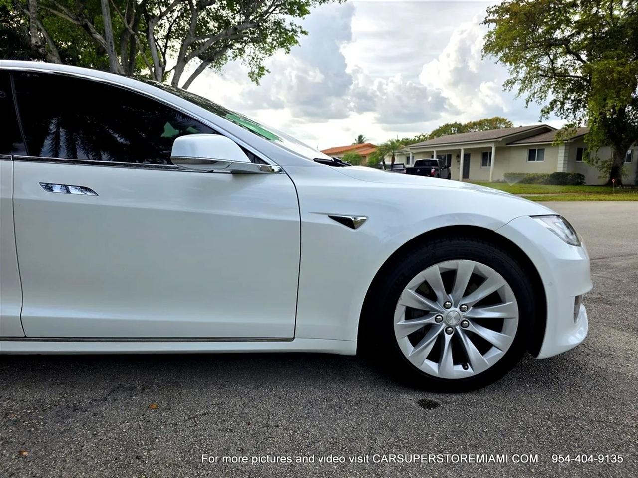 Tesla Model S  2019