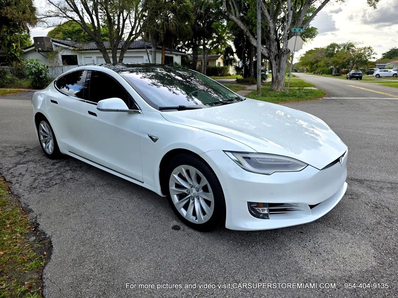 Tesla Model S  2019
