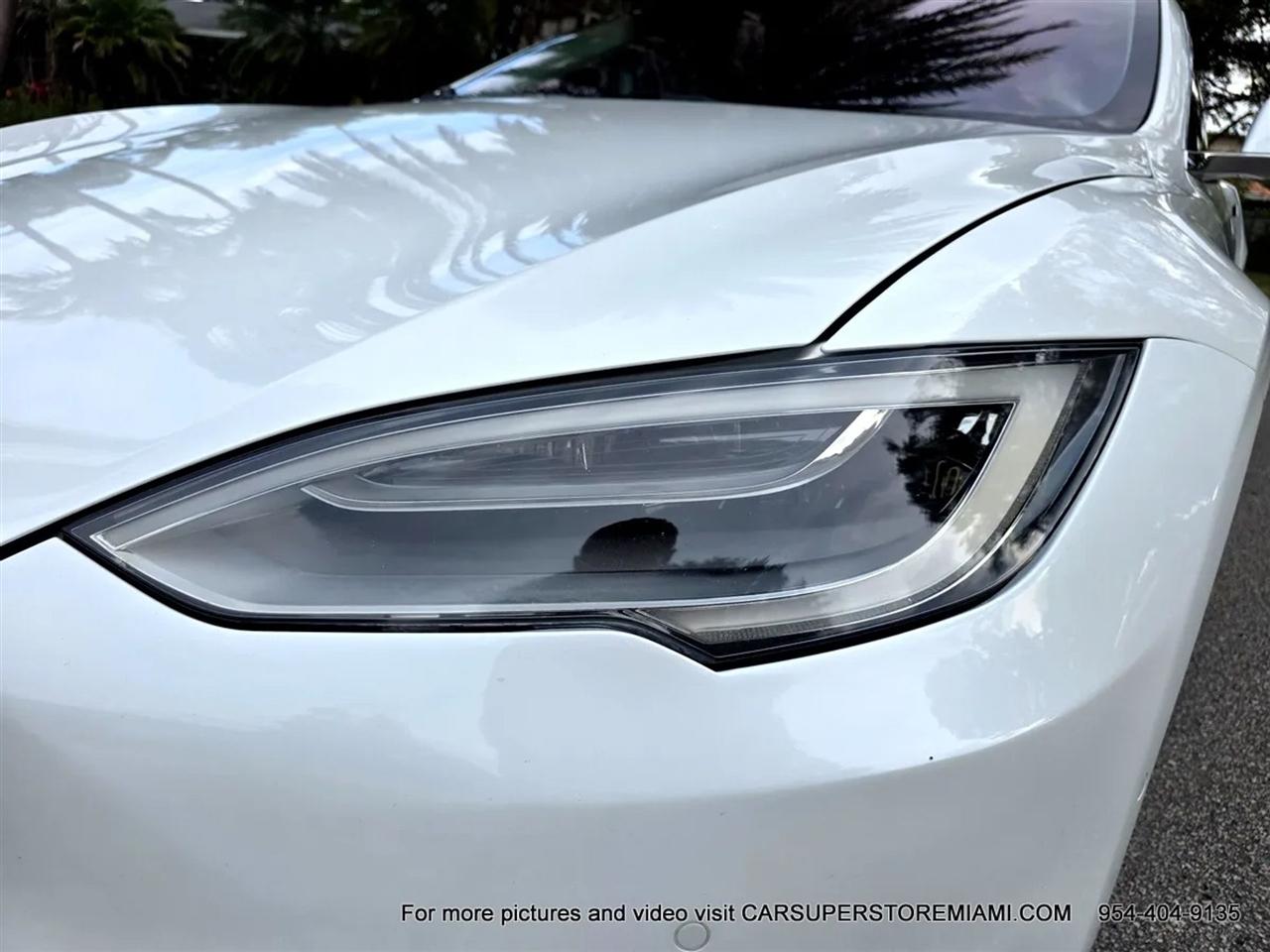 Tesla Model S  2019