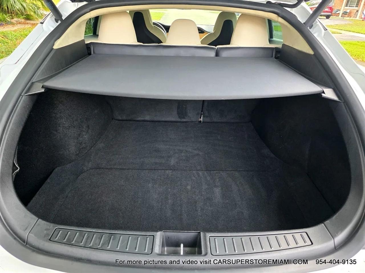 Tesla Model S  2019