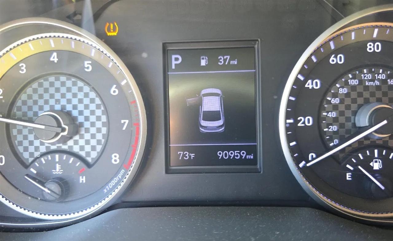 Hyundai Elantra  2020