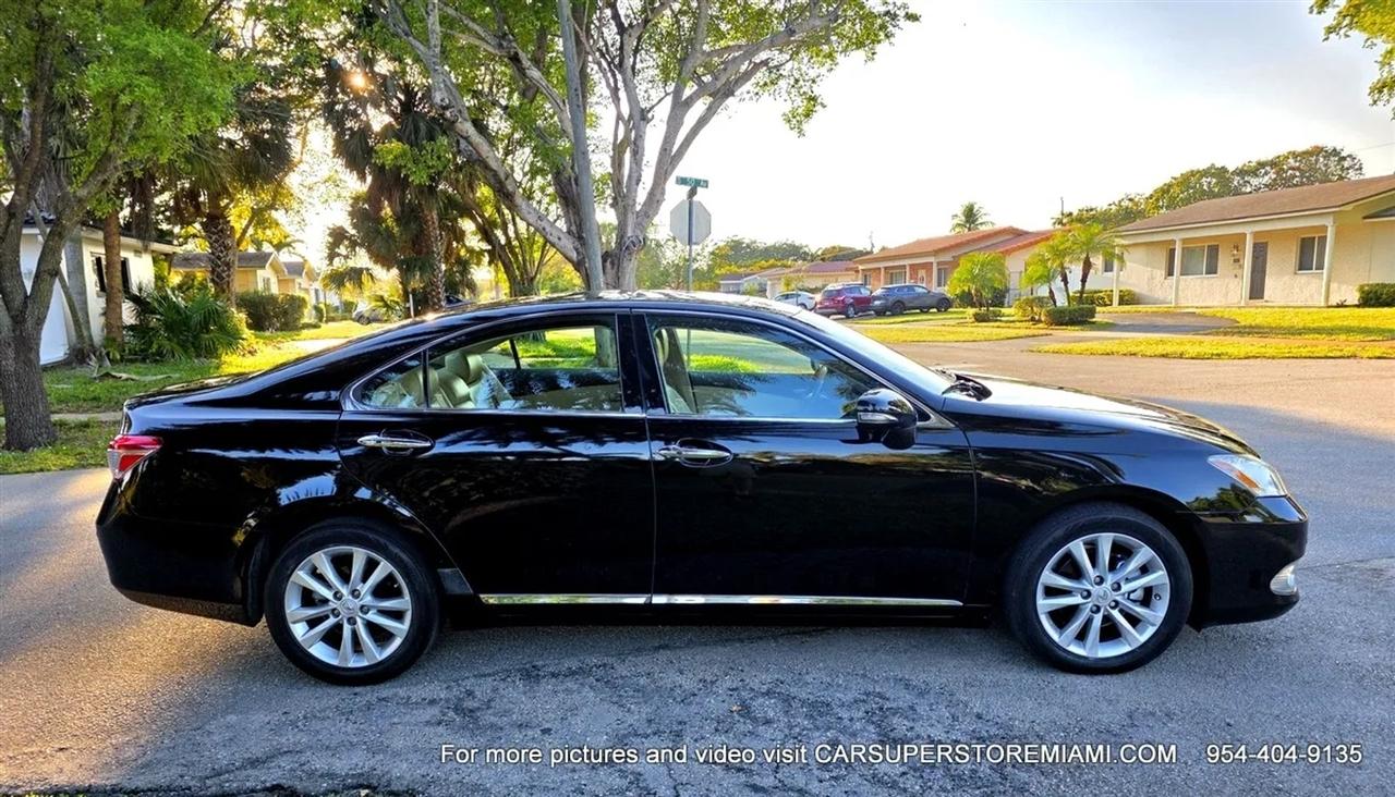 Lexus ES 350  2010