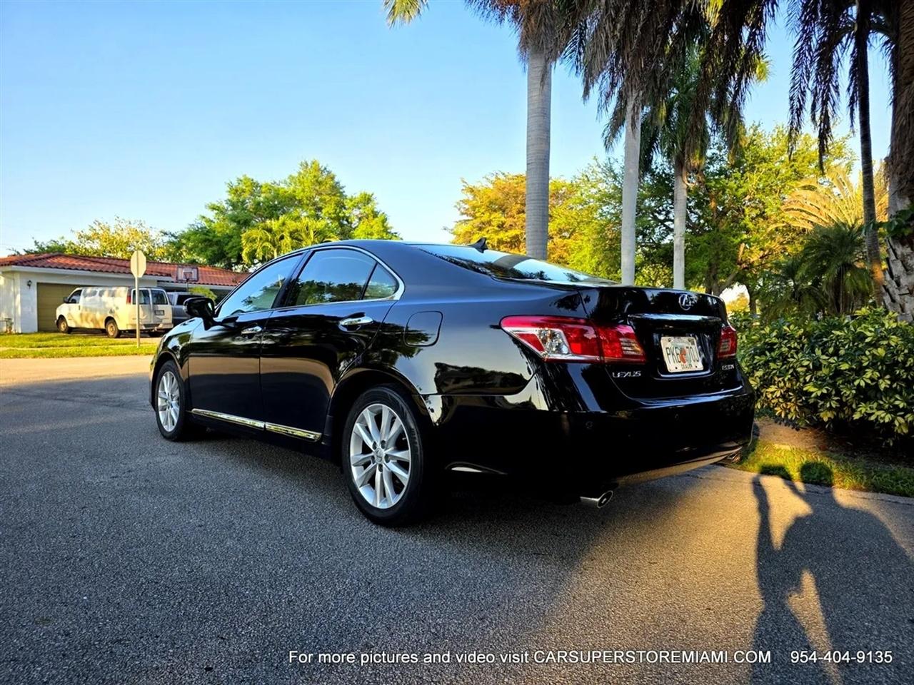 Lexus ES 350  2010