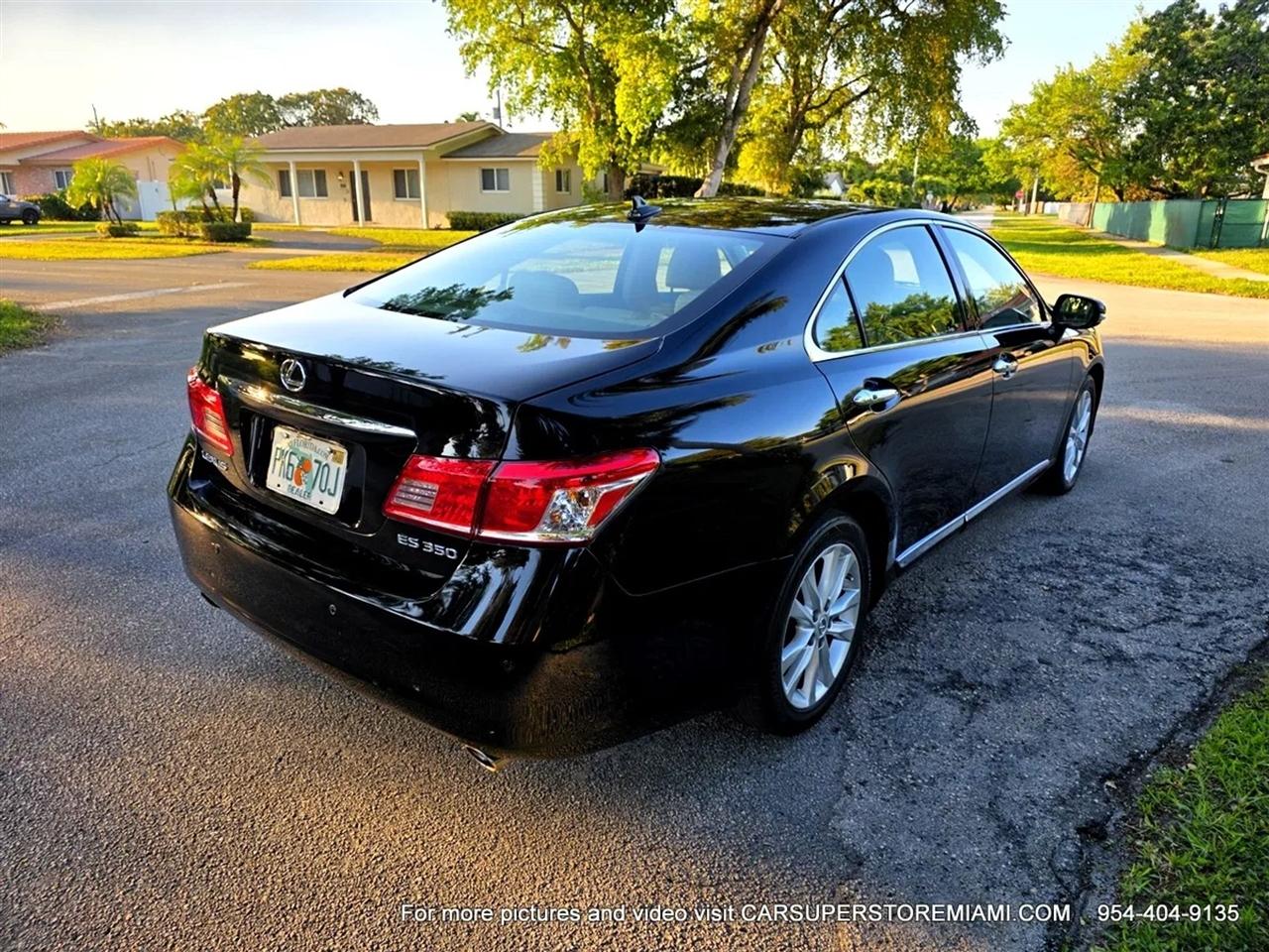 Lexus ES 350  2010