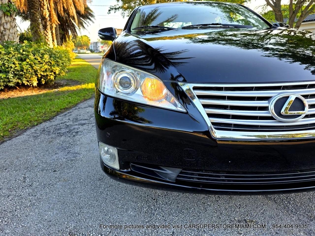 Lexus ES 350  2010