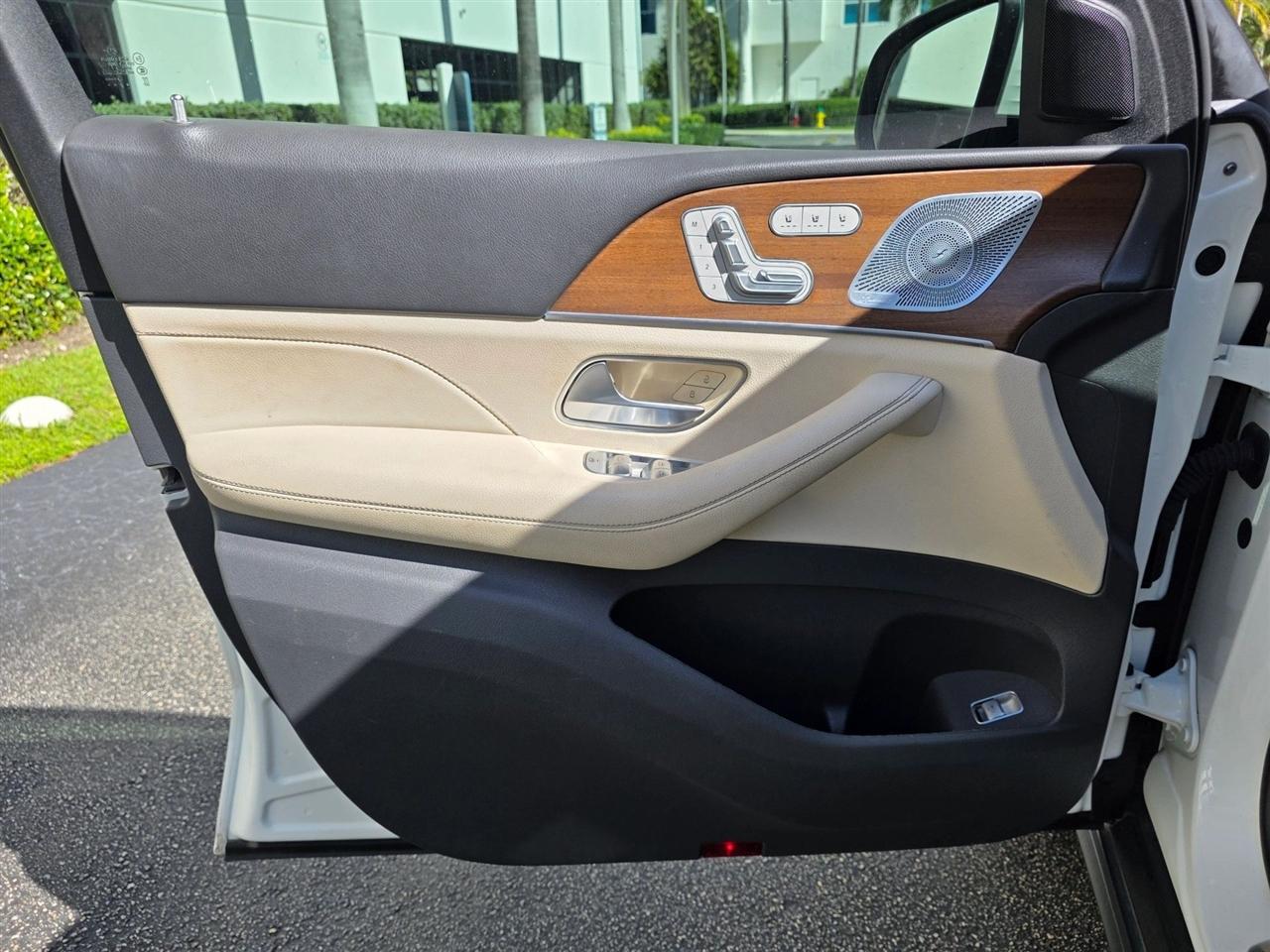 Mercedes-Benz GLS-Class  2020