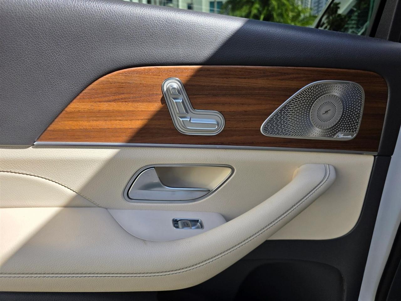 Mercedes-Benz GLS-Class  2020