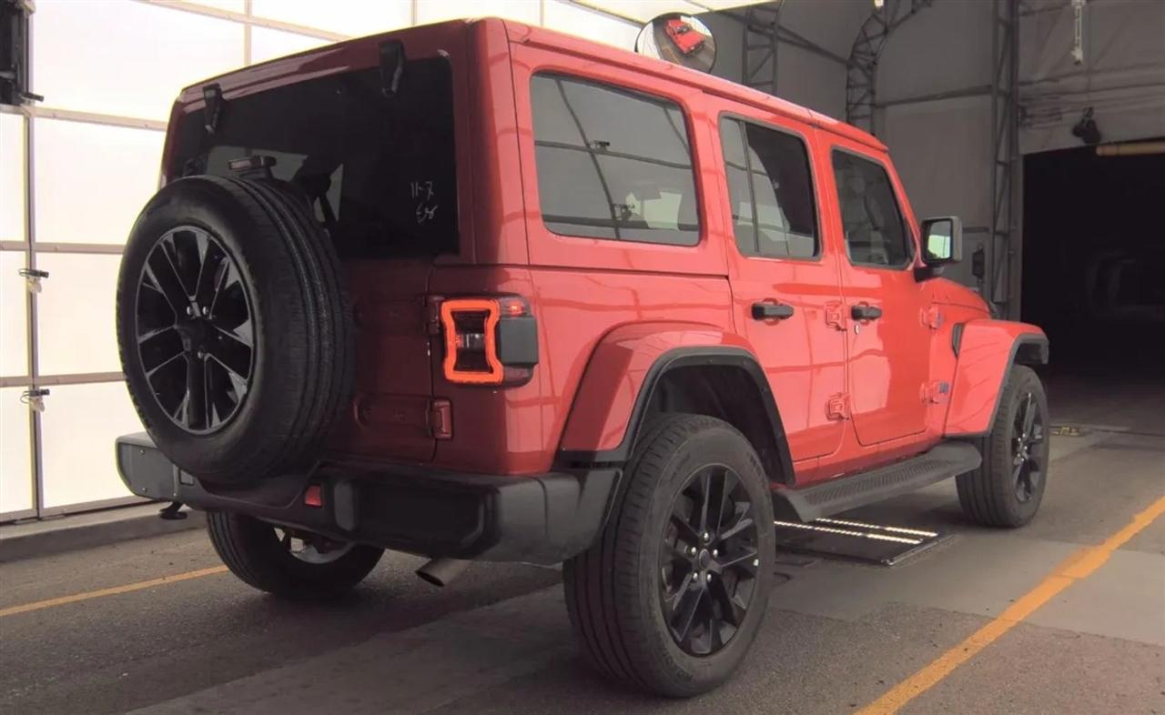 Jeep Wrangler 4xe  2025