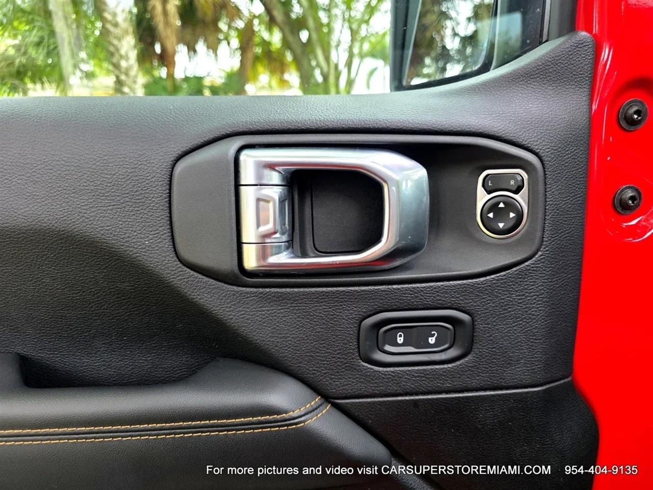 Jeep Wrangler 4xe  2025