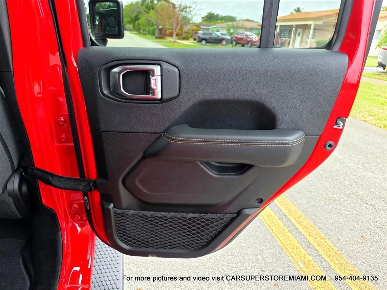 Jeep Wrangler 4xe  2025