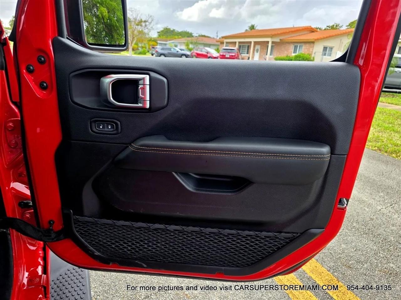 Jeep Wrangler 4xe  2025