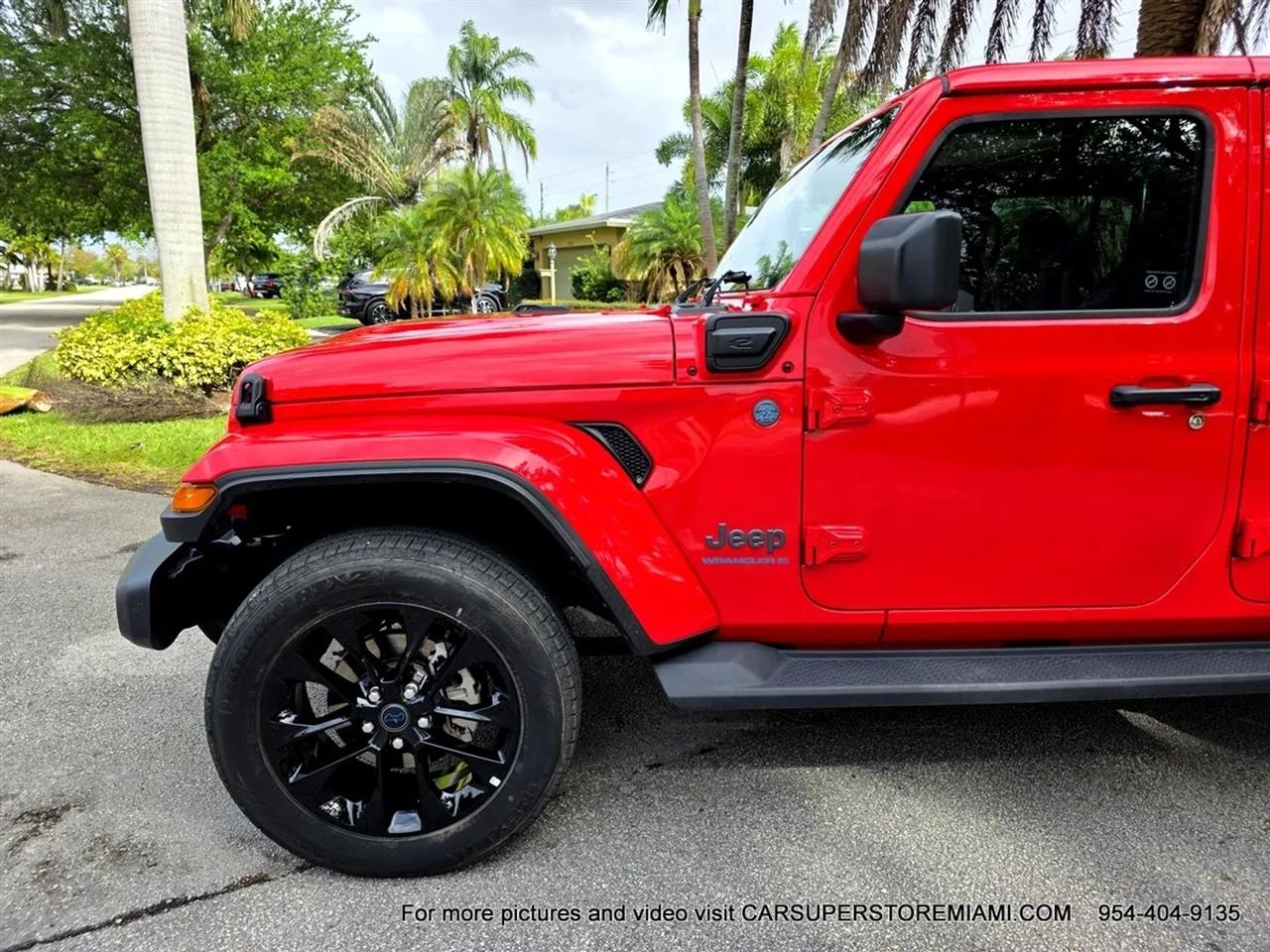 Jeep Wrangler 4xe  2025