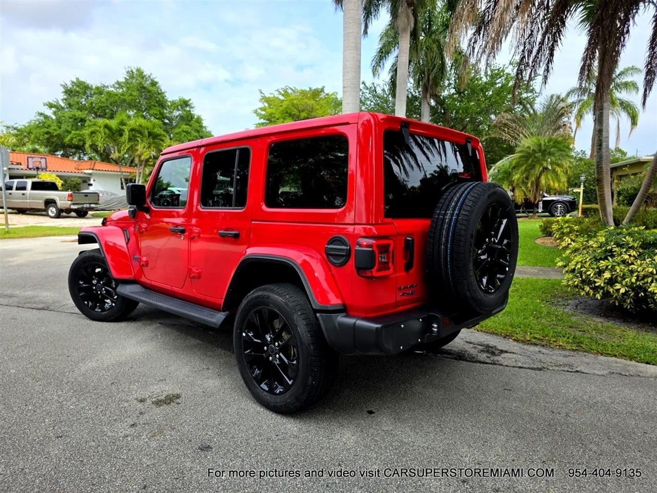Jeep Wrangler 4xe  2025