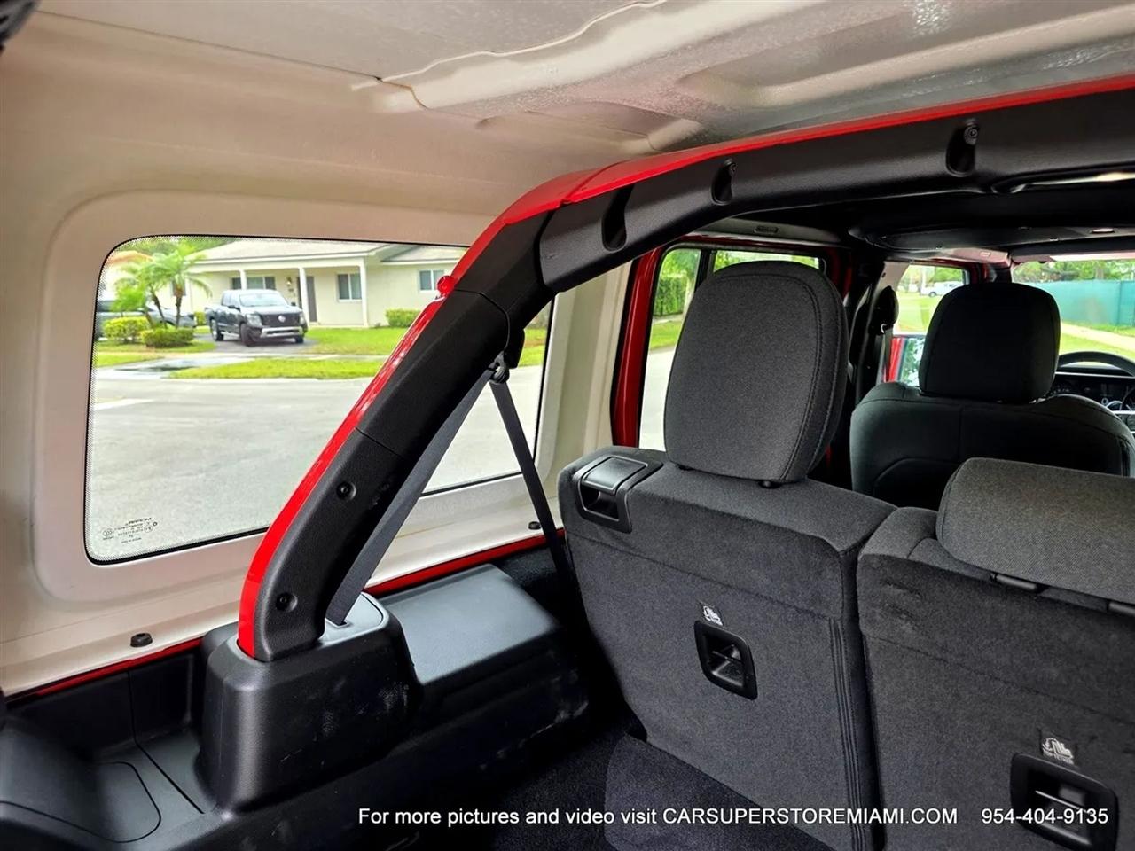 Jeep Wrangler 4xe  2025