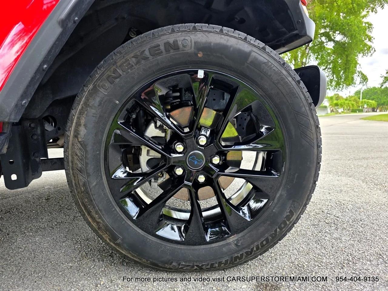 Jeep Wrangler 4xe  2025