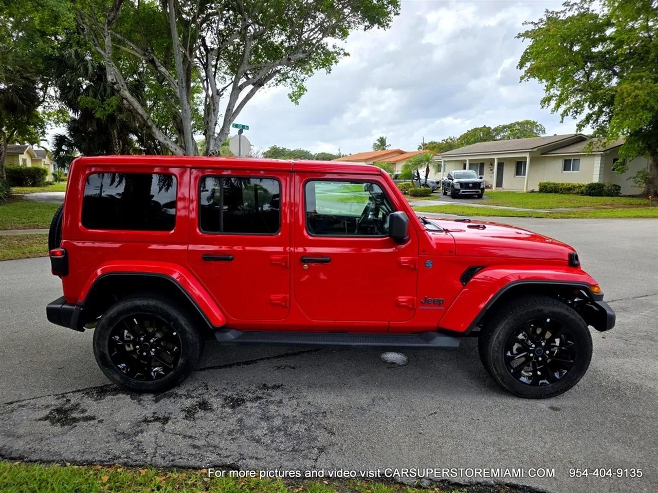 Jeep Wrangler 4xe  2025