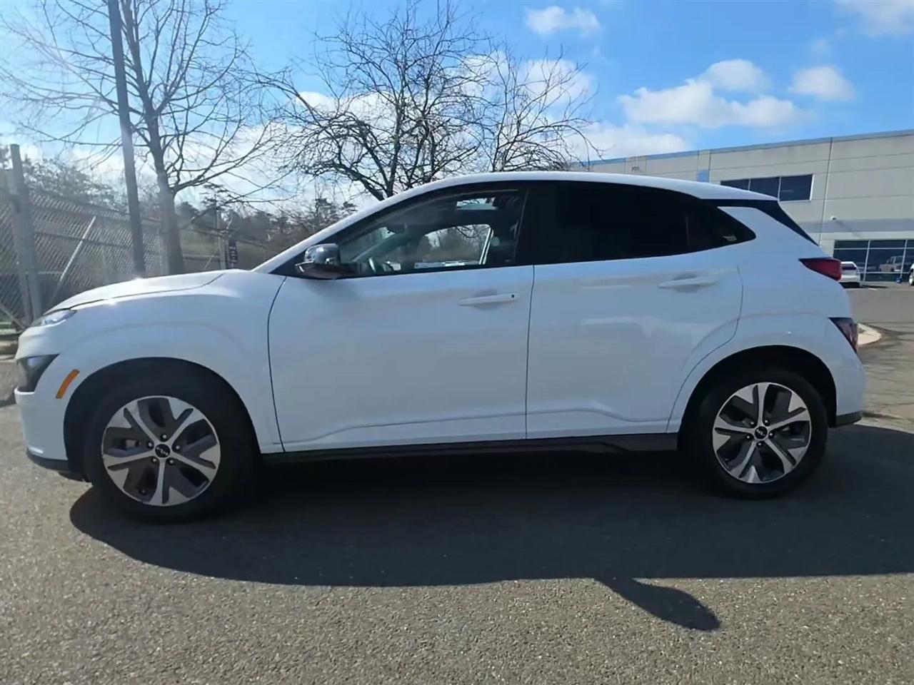 Hyundai Kona EV  2023