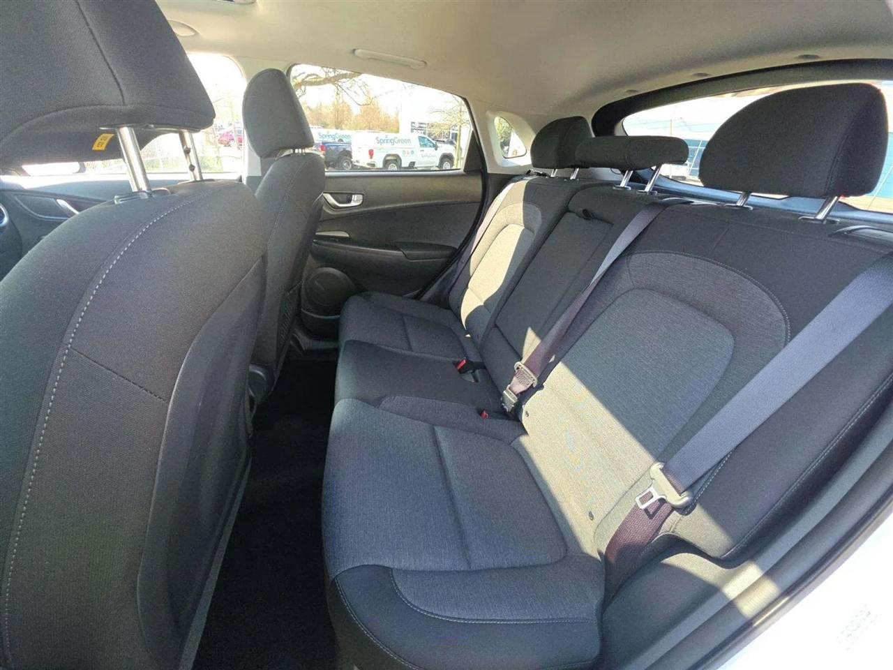 Hyundai Kona EV  2023