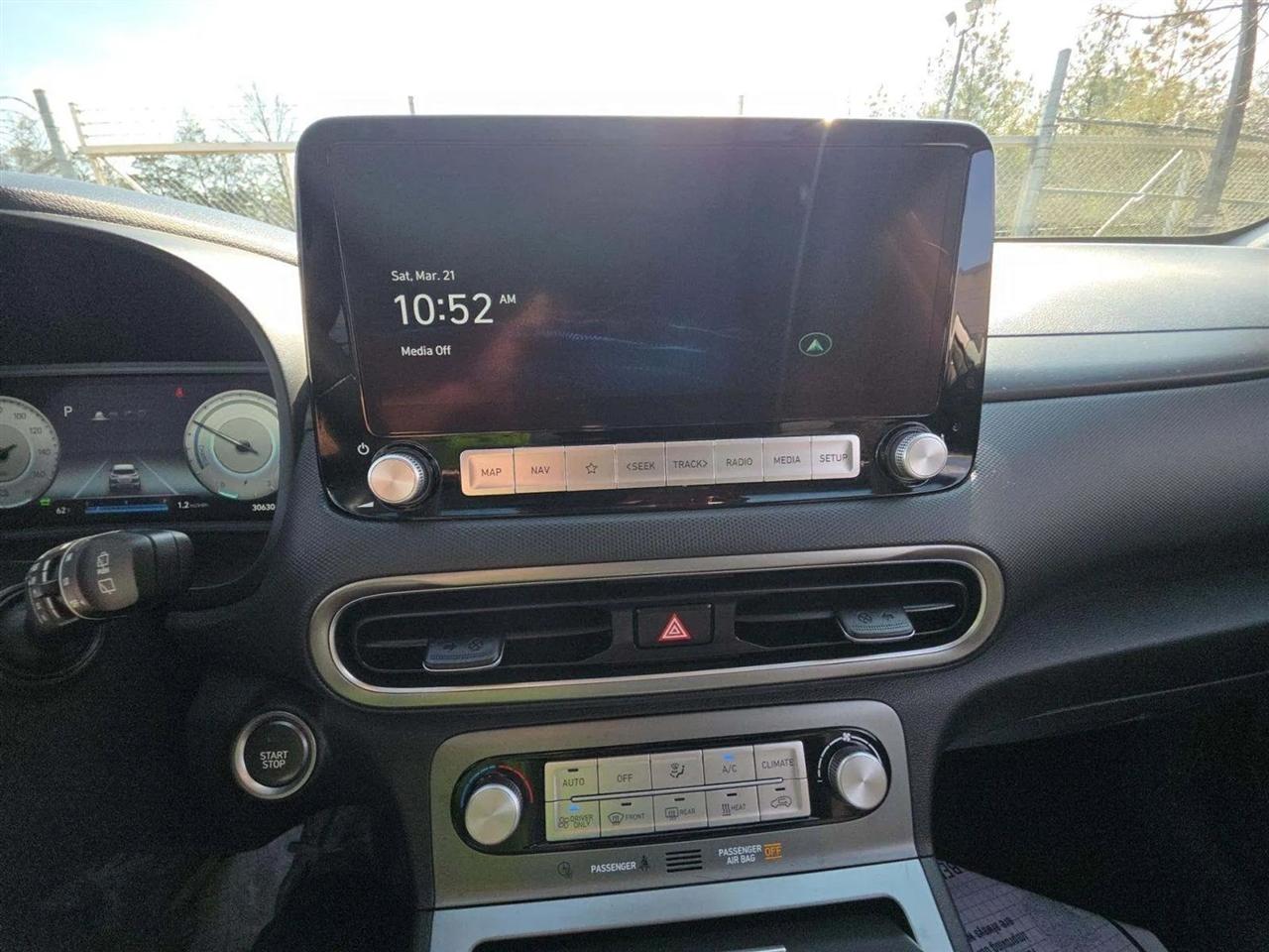 Hyundai Kona EV  2023