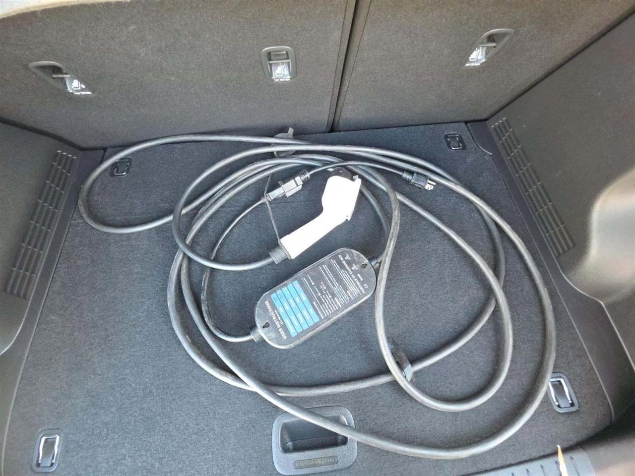 Hyundai Kona EV  2023