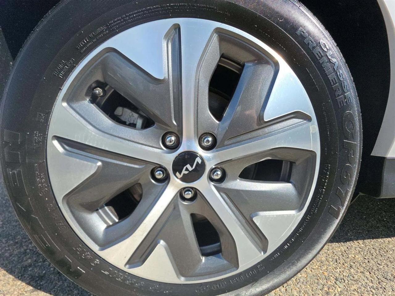 Hyundai Kona EV  2023