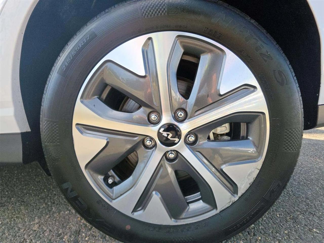 Hyundai Kona EV  2023