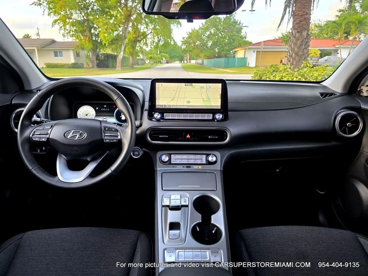 Hyundai Kona EV  2023