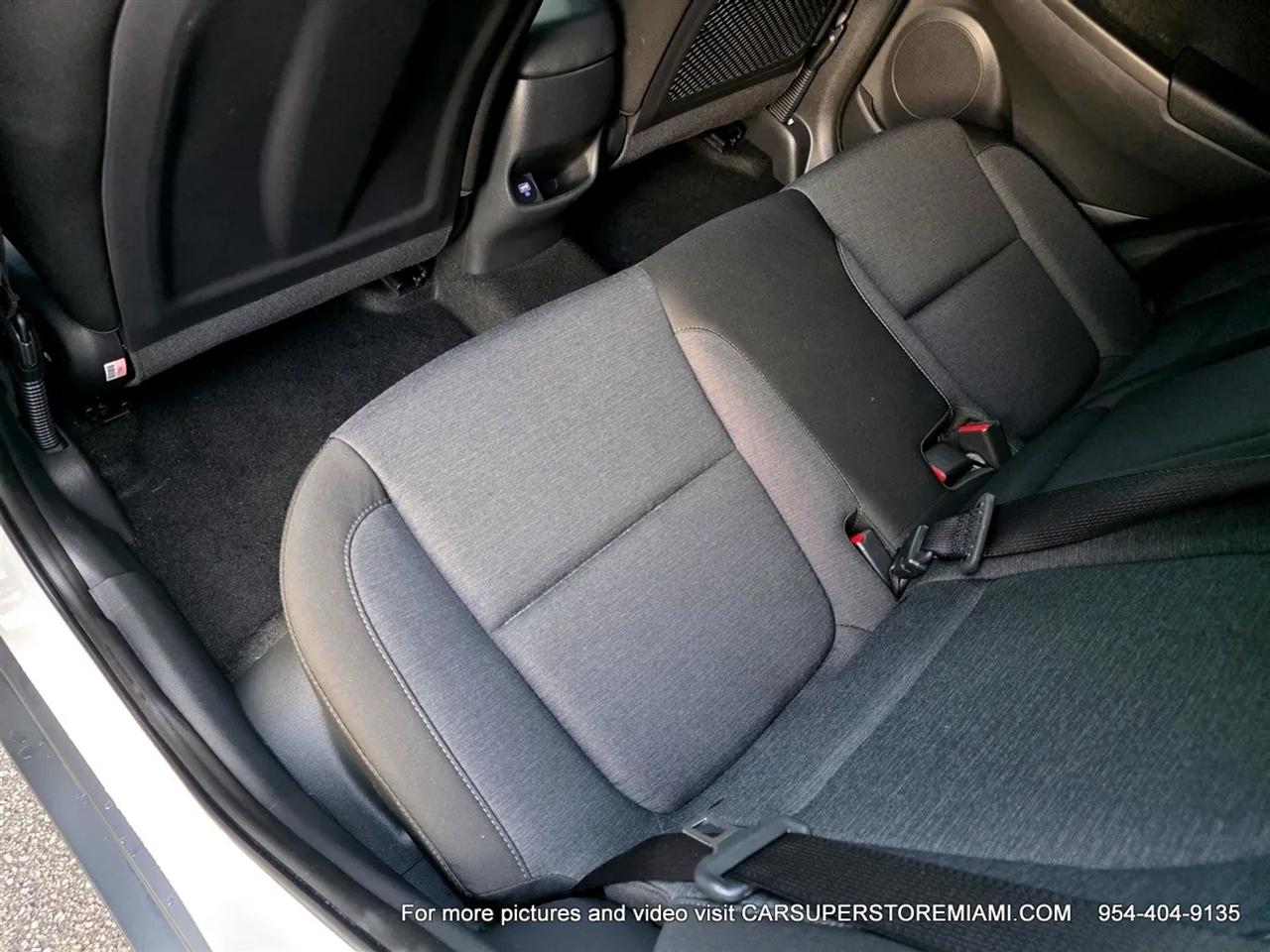 Hyundai Kona EV  2023