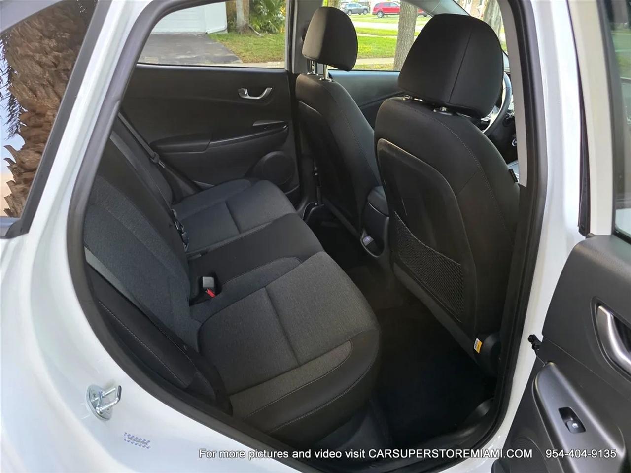 Hyundai Kona EV  2023