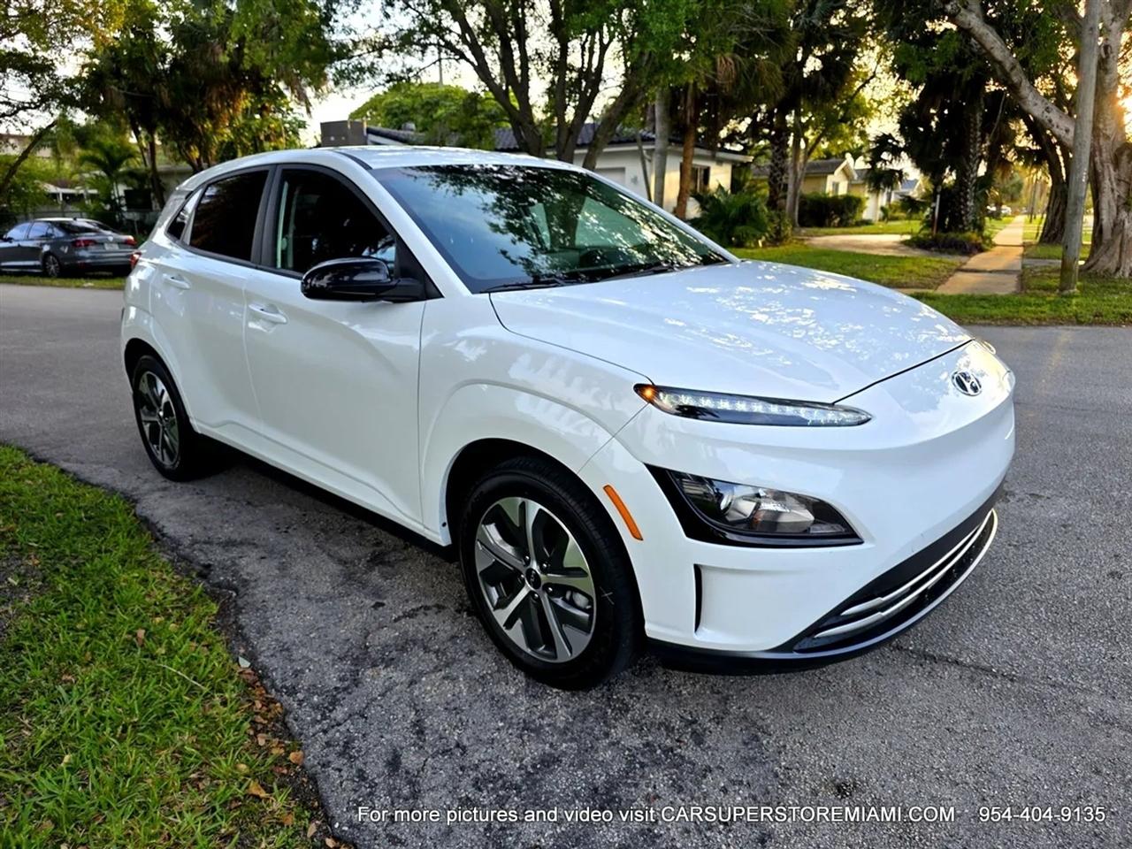 Hyundai Kona EV  2023