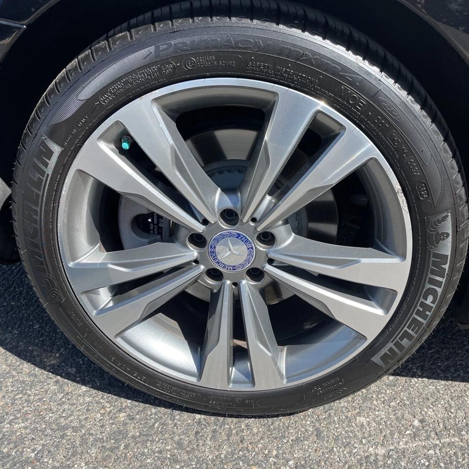 Mercedes-Benz S-Class  2014