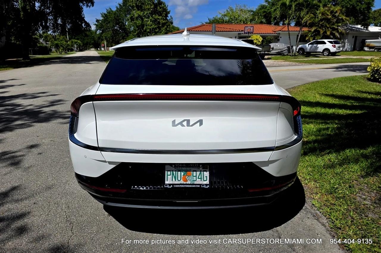 Kia EV6  2024