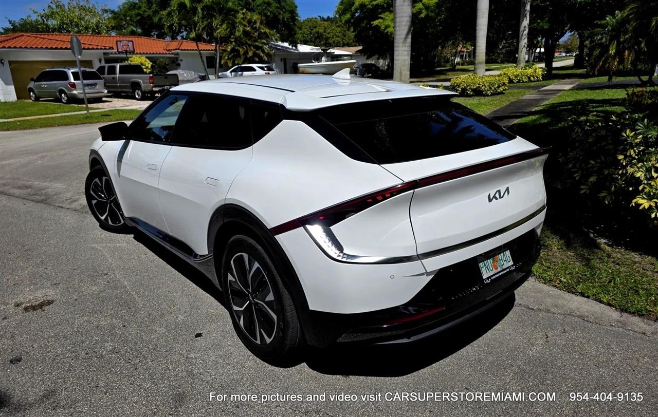 Kia EV6  2024
