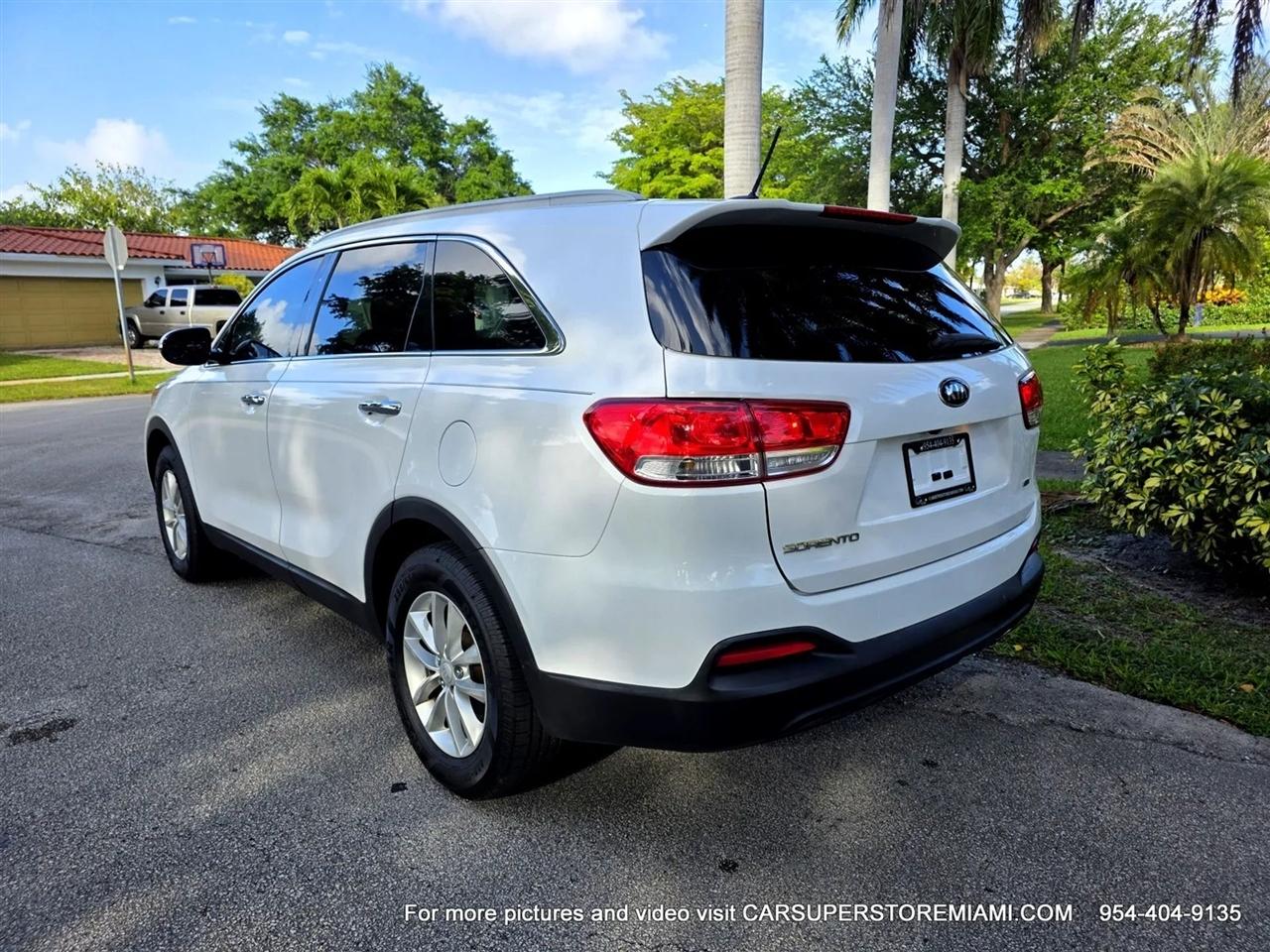 Kia Sorento  2017