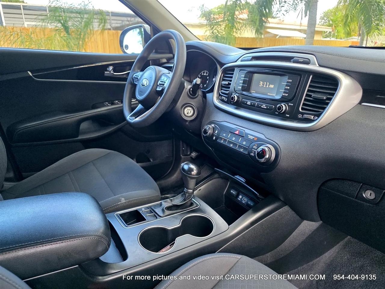 Kia Sorento  2017