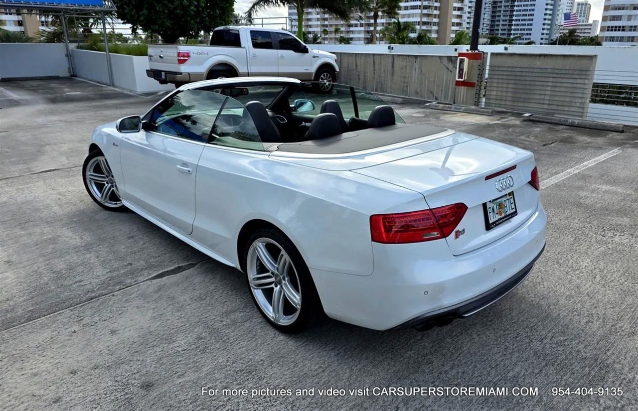 Audi S5  2013