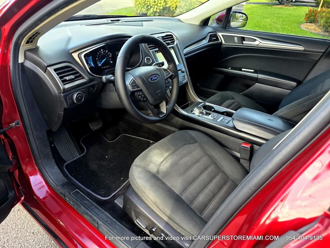 Ford Fusion Hybrid  2017