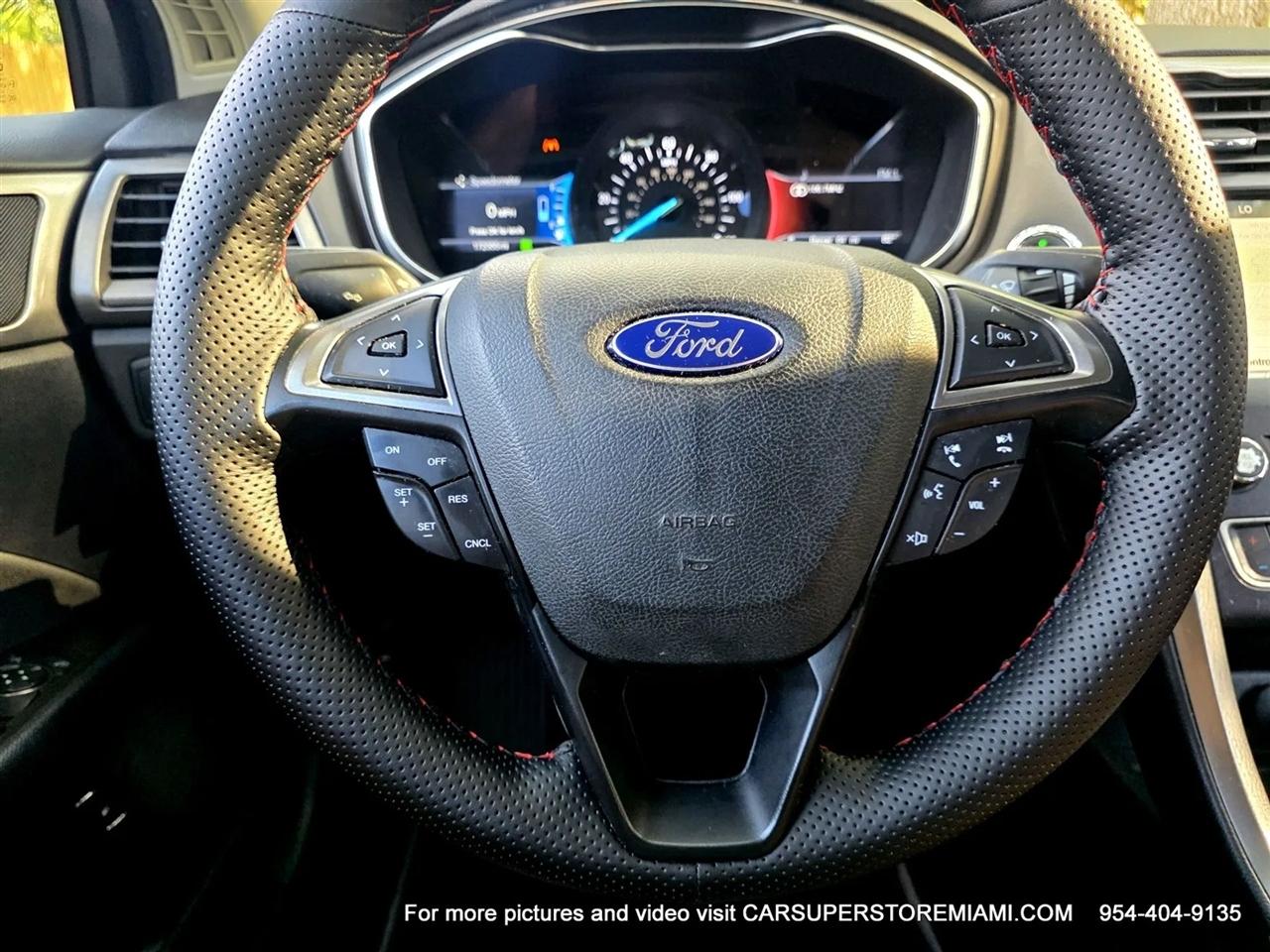 Ford Fusion Hybrid  2017