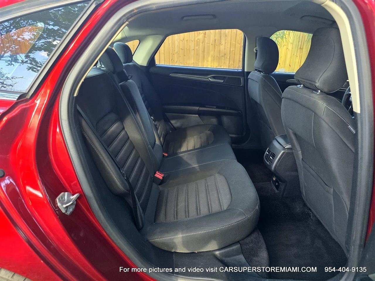 Ford Fusion Hybrid  2017